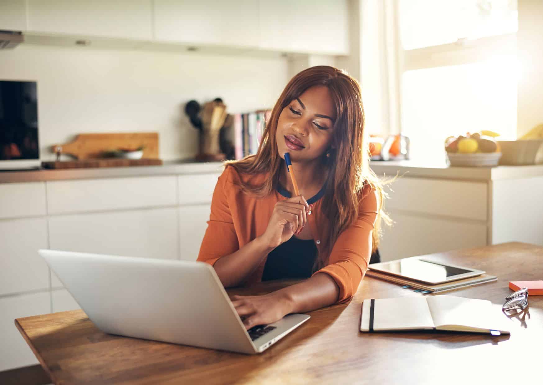 18 Unspoken Rules Of Being A Digital Nomad That People Can't Understand 3 The Truth About European Work Culture (It’s Not What You Think)