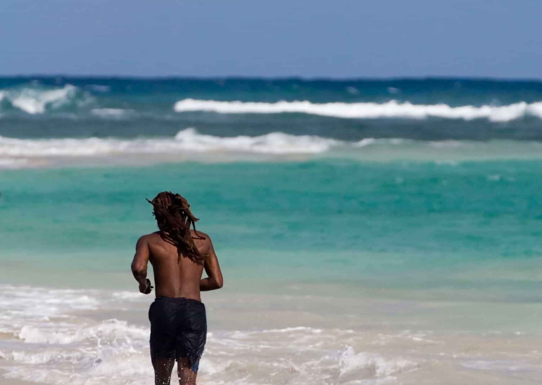 What Visitors Keep Getting Wrong at Caribbean Beaches: 20 Caribbean Beach Habits That Confuse Visitors 3 USA 21