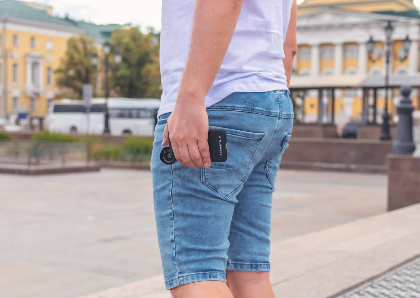 Americans Think They’re Dressed Fine And Italians See It Differently: 7 Dress Code Shocks Americans Face in Italy 3 7 Dress Code Shocks Americans Face in Italy 3
