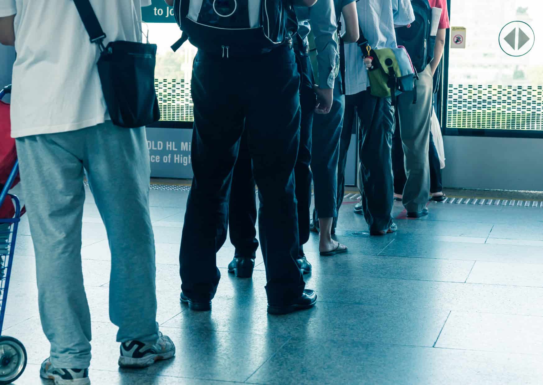 Americans Think These Habits Are Strange But Japan Thinks America Is the Strange One: 7 Normal Things in Japan That Feel Completely Bizarre to Americans 6 7 Japanese Social Rules That Completely Baffle American Tourists 5