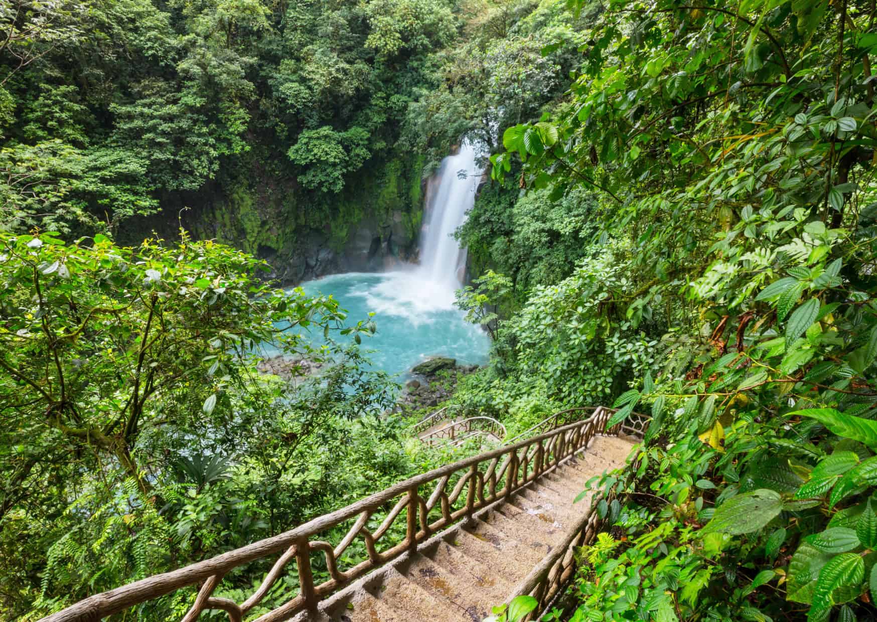 Tourists Are Ruining Costa Rica: 7 Tourist Behaviors That Are Making Costa Ricans Resent Visitors 1 7 Ways Youre Ruining Your Costa Rica Trip