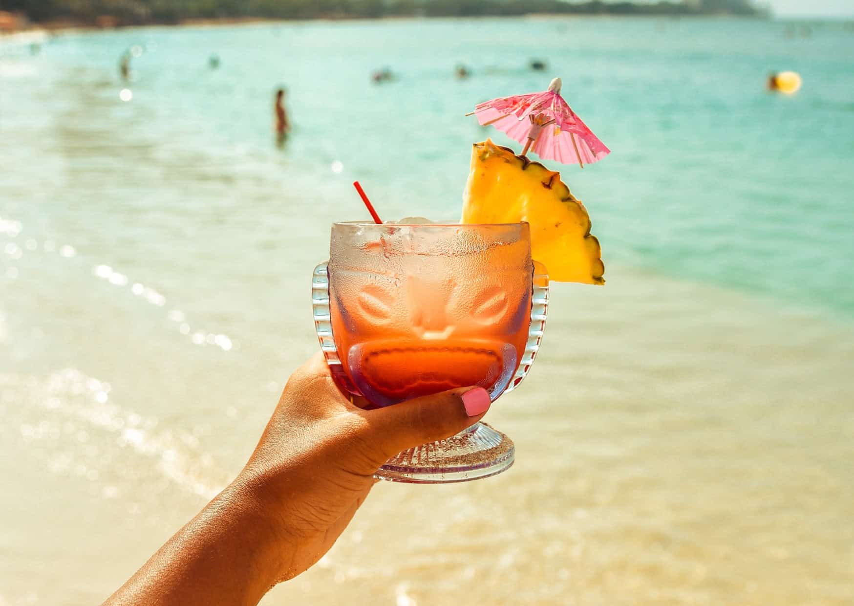 The American Beach Behaviors That Make Mediterranean Locals Ask, “Why?” 6 9 Italian Beach Habits That Leave Americans Speechless 5