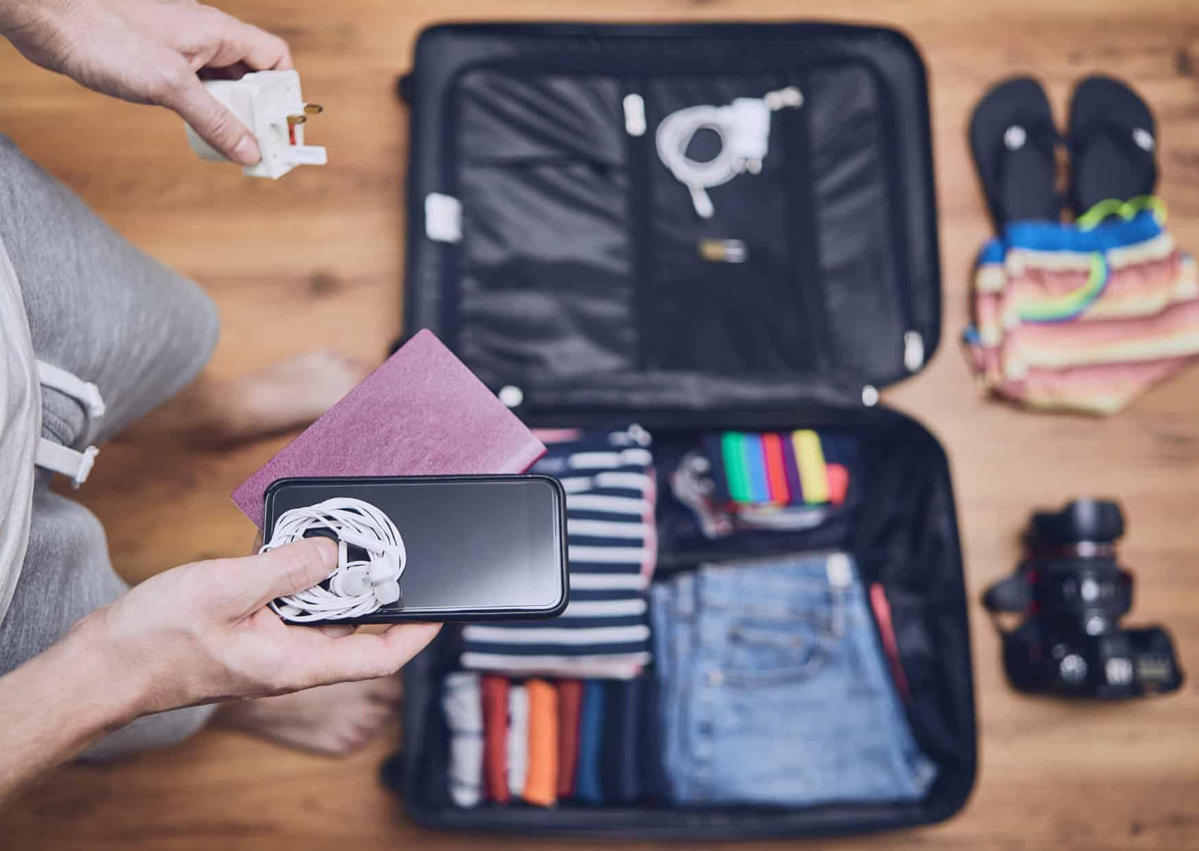 15 Genius Travel Items You’ll Regret Not Packing 5 9 Things Americans Always Pack 3
