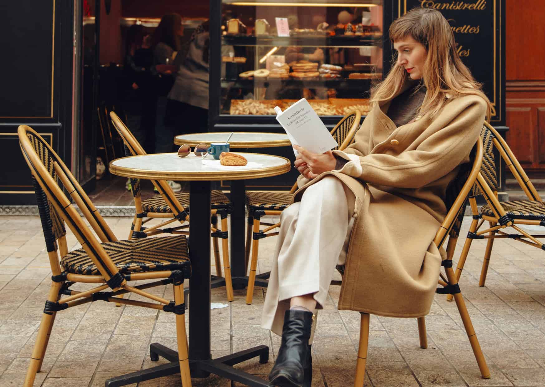 How to Look Parisian (Without Breaking the Bank): 7 Budget Style Hacks Locals Swear By 7 How to Look Parisian 6