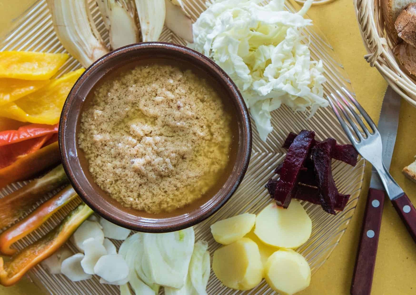 If You Think You Hate Anchovies, Bagna Cauda Might Change Your Mind: Italian Bagna Cauda Recipe With Anchovies and Garlic 5 How to Make Italian Bagna Cauda (Recipe Guide)