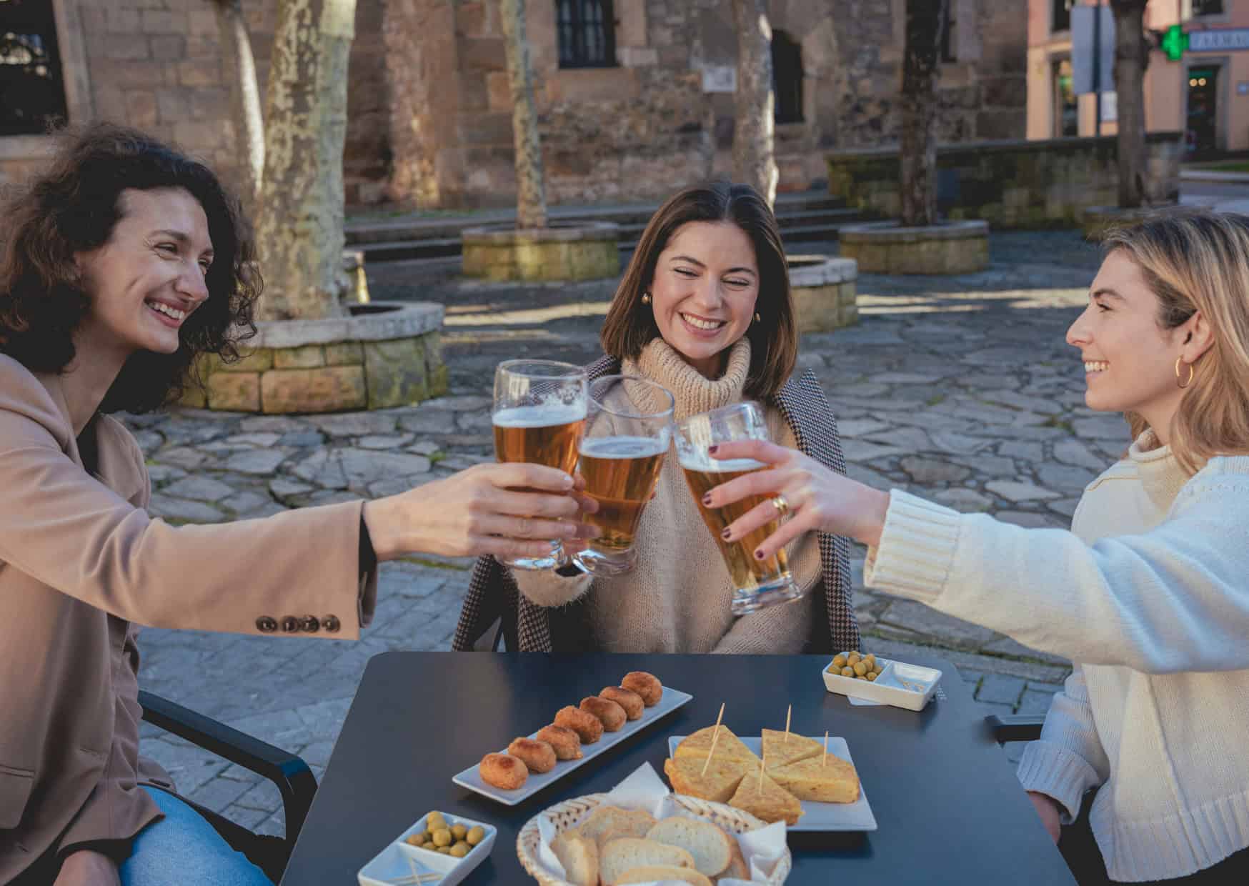 What Not to Do in Spanish Bars: The Unwritten Spanish Bar Rules Americans Break Without Even Realizing It 1 Unspoken Rules of Spanish Bars That Americans Always Break