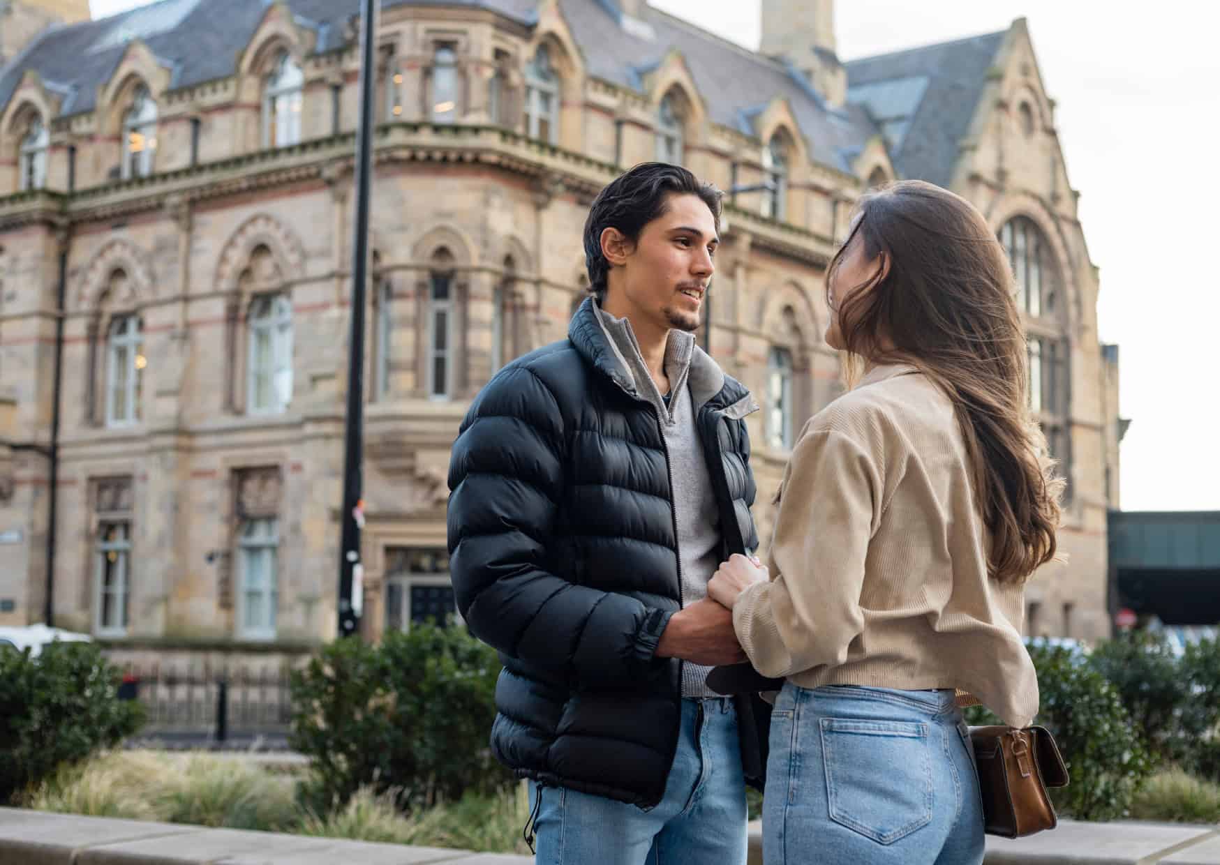Why European Men Never Split the Bill (And 8 Other Dating Shocks That Surprise Americans) 4 Why European Men Never Split the Bill And Other Dating Shocks 7
