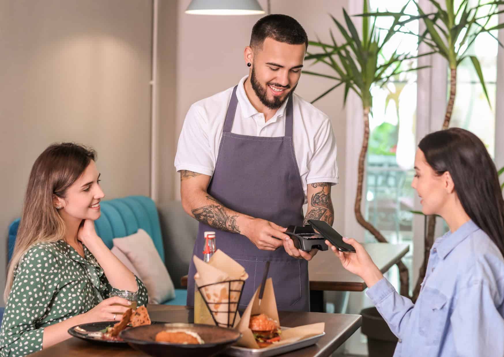 Why European Men Never Split the Bill (And 8 Other Dating Shocks That Surprise Americans) 1 Why European Men Never Split the Bill And Other Dating Shocks