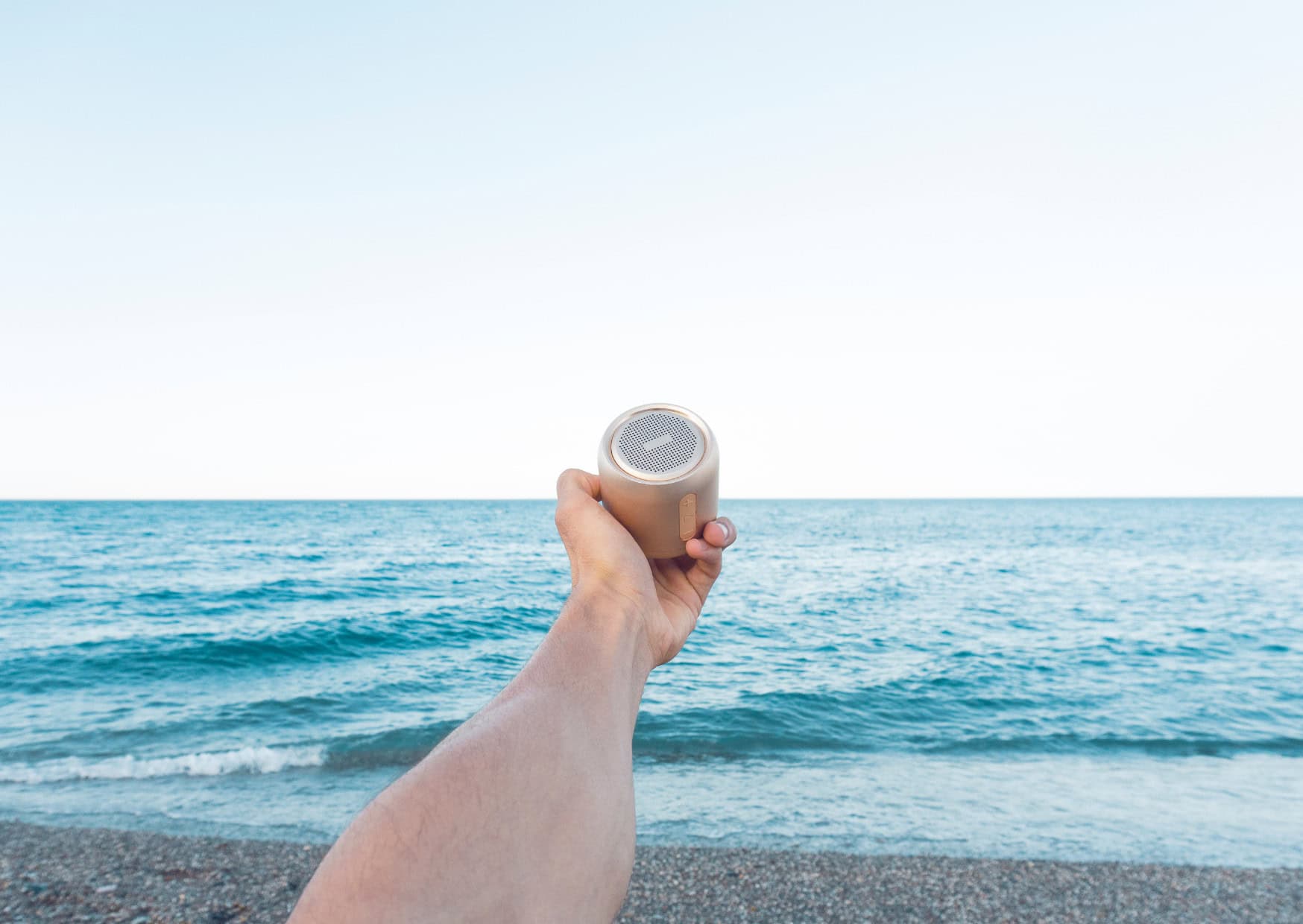 Going to the Beach in Italy? If You Do These 7 Things on an Italian Beach, Locals Will Avoid You 2 Beach Behaviors That Make Locals Avoid You in Italy 7