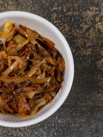 How to Make Caramelized Onions (Recipe Guide)