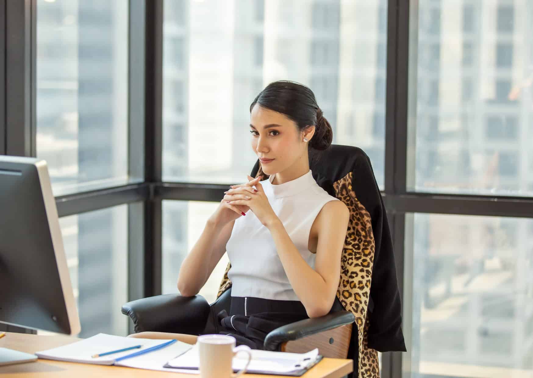 The 9 European Workplace Habits That Would Terrify American HR 6 Europeans working 2