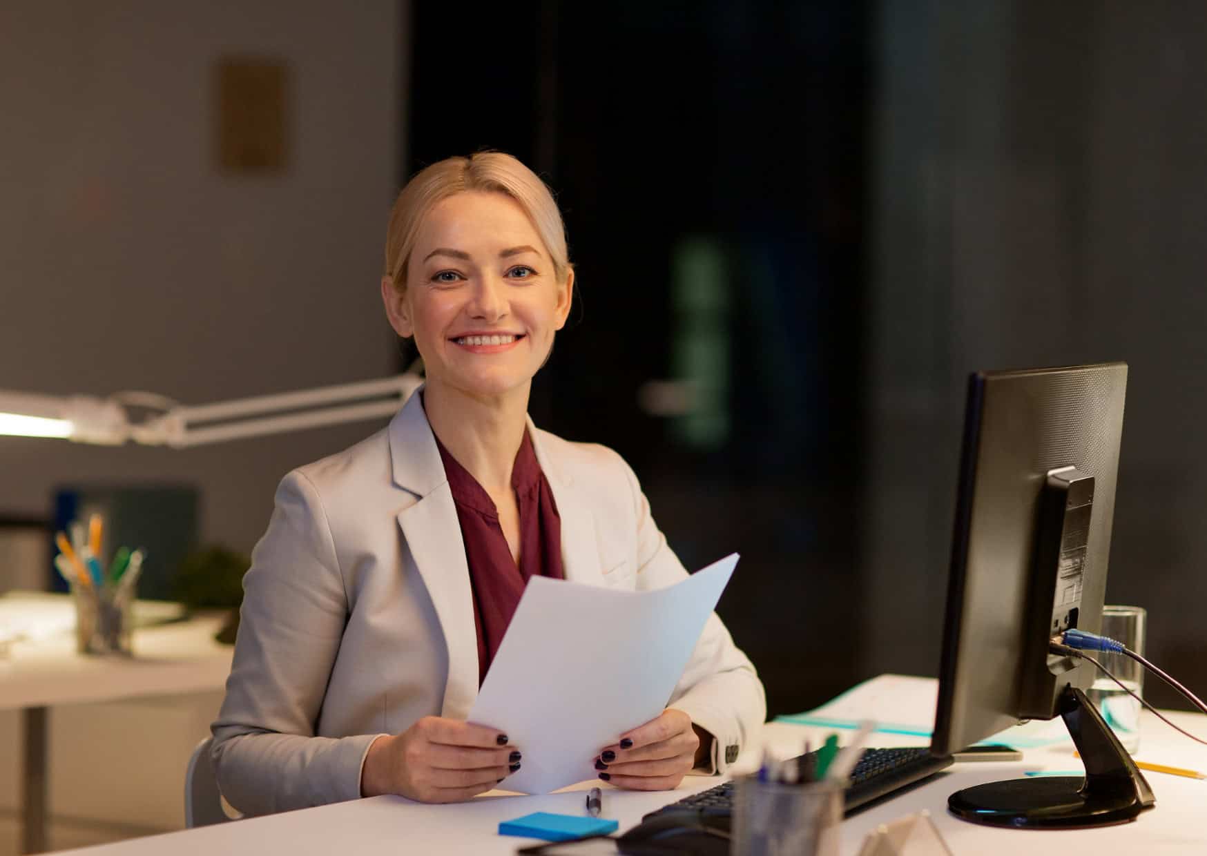 The 9 European Workplace Habits That Would Terrify American HR 2 Europeans working 7