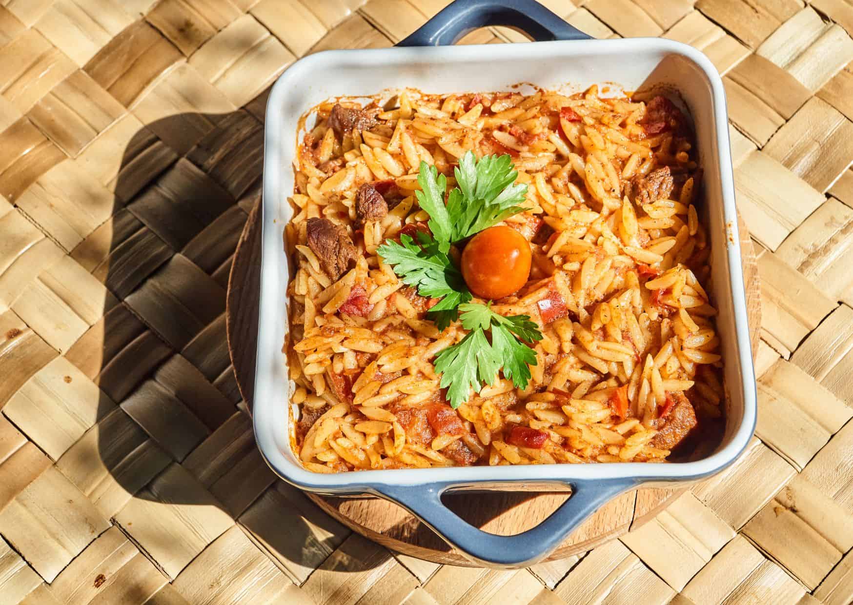 5 Mediterranean Recipes People Keep Saving, Sharing, and Making Again 2 Giouvetsi (Youvetsi)