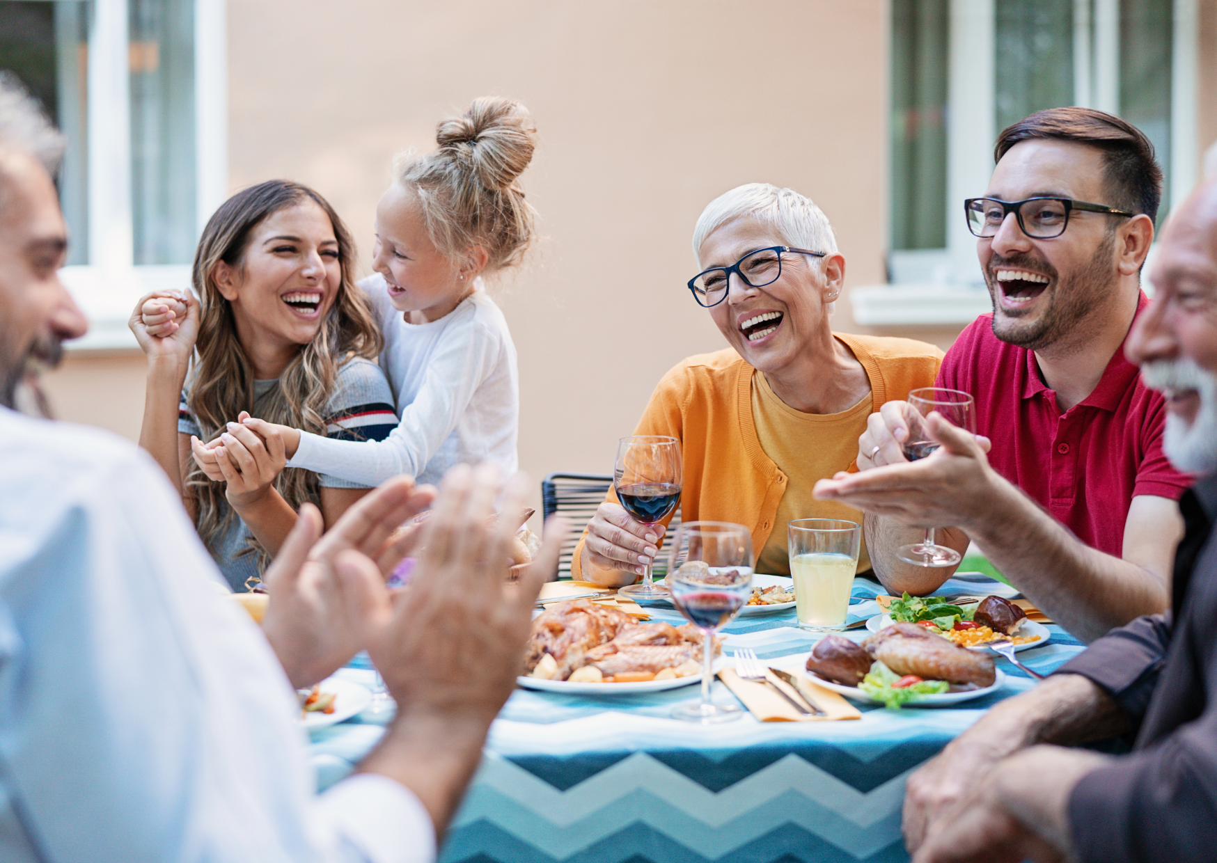 Why European Families Linger After Dinner While Americans Rush to the Next Thing 2 Dinner Ritual European Families Never Skip