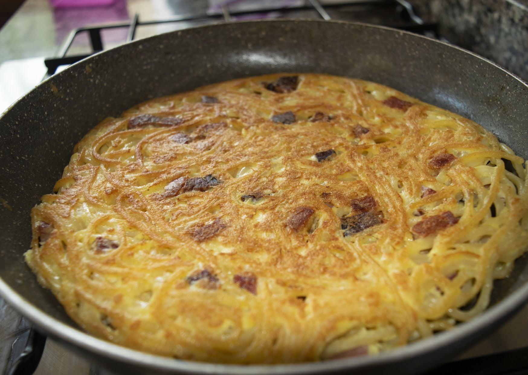 Don’t Throw Out Leftover Pasta: How to Make Authentic Frittata di Pasta With Leftover Spaghetti 3 How To Make Frittata di Pasta (Pasta Frittata) - Recipe Guide