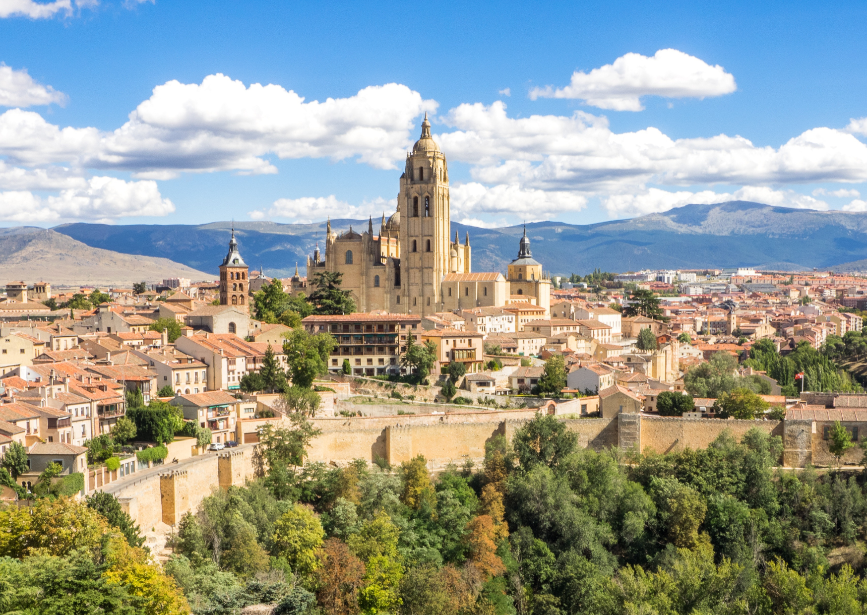 Why Spaniards Don’t Use Airbnb Anymore 5 Airbnb Alternative Spanish Travelers Use 2