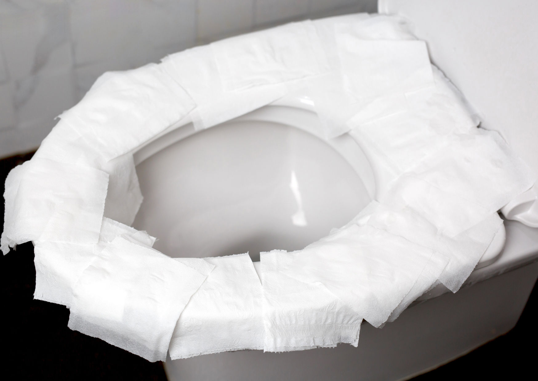The 9 Bathroom Habits That Scream “American” in Europe 1 Bathroom Habits