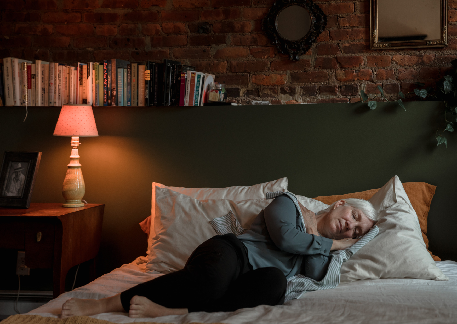 9 Things Europeans Do Before Bed That Surprise American Travelers 2 9 Sleep Habits Europeans Follow That Americans Find Shocking