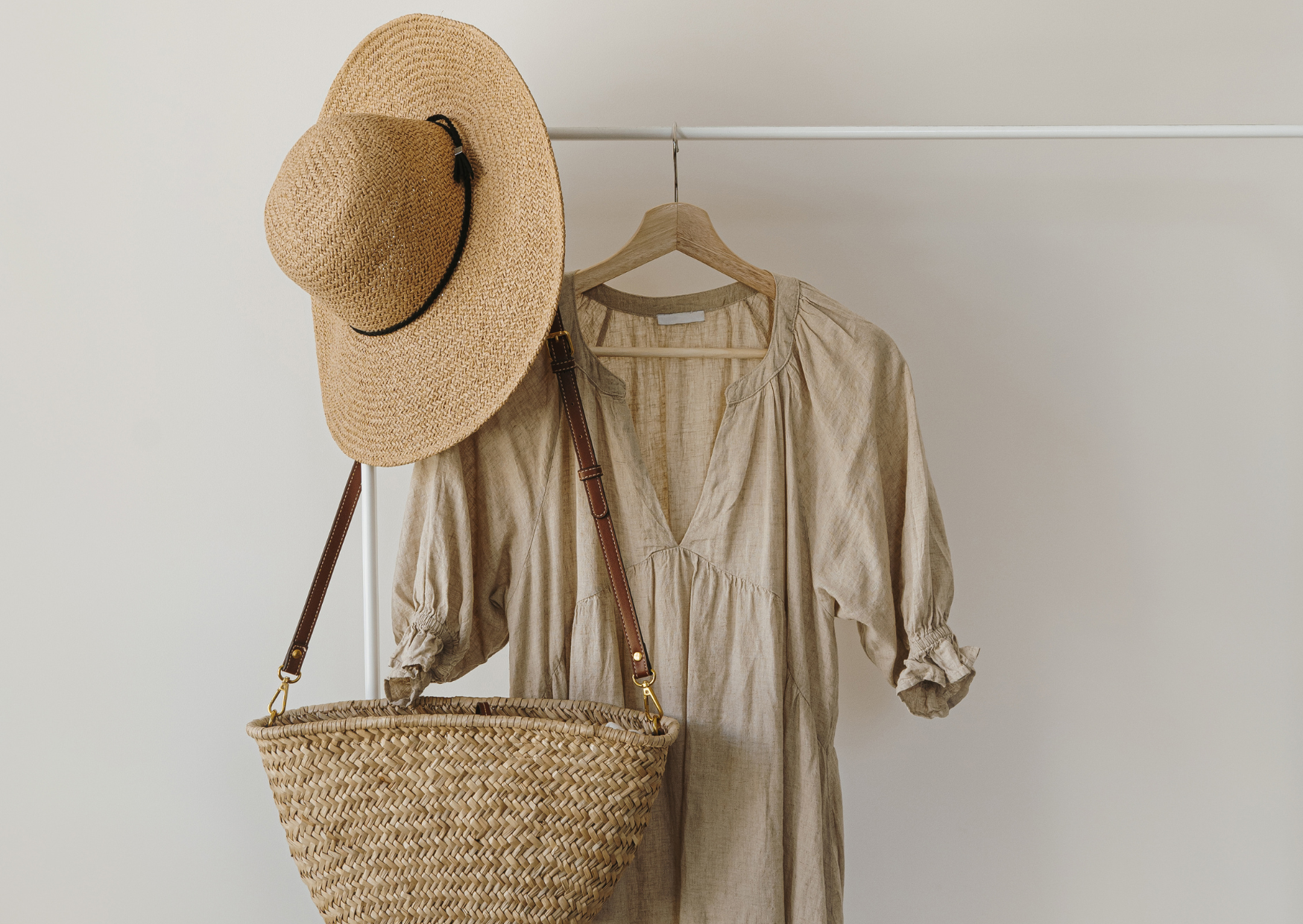 Americans Overpack for Every Trip: The French Packing Rule That Makes One Carry-On Feel Like Enough 3 Packing Method French Travelers Use 3