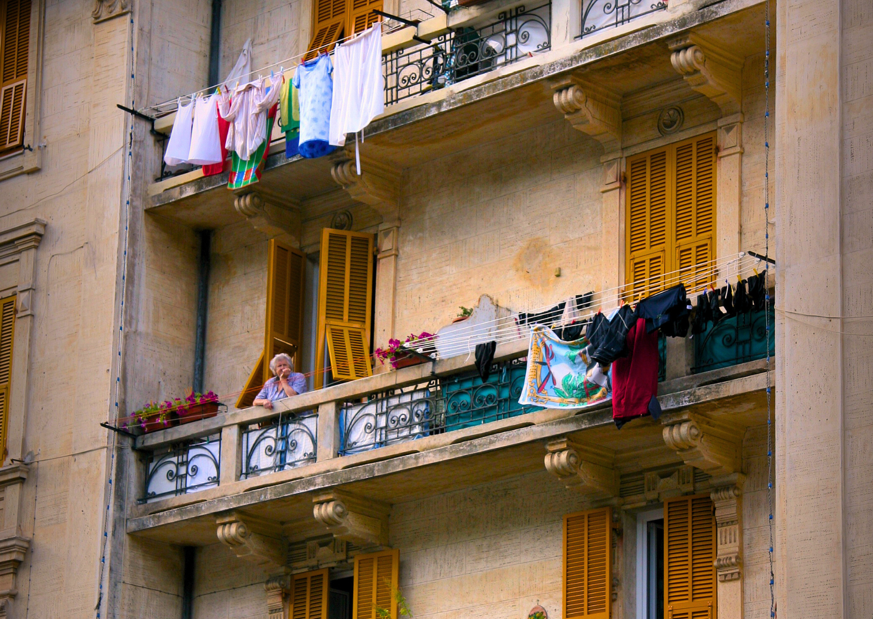 The Technology Spanish Homes Still Use That Americans Threw Away 20 Years Ago 2 Technology Spanish Homes Still Use