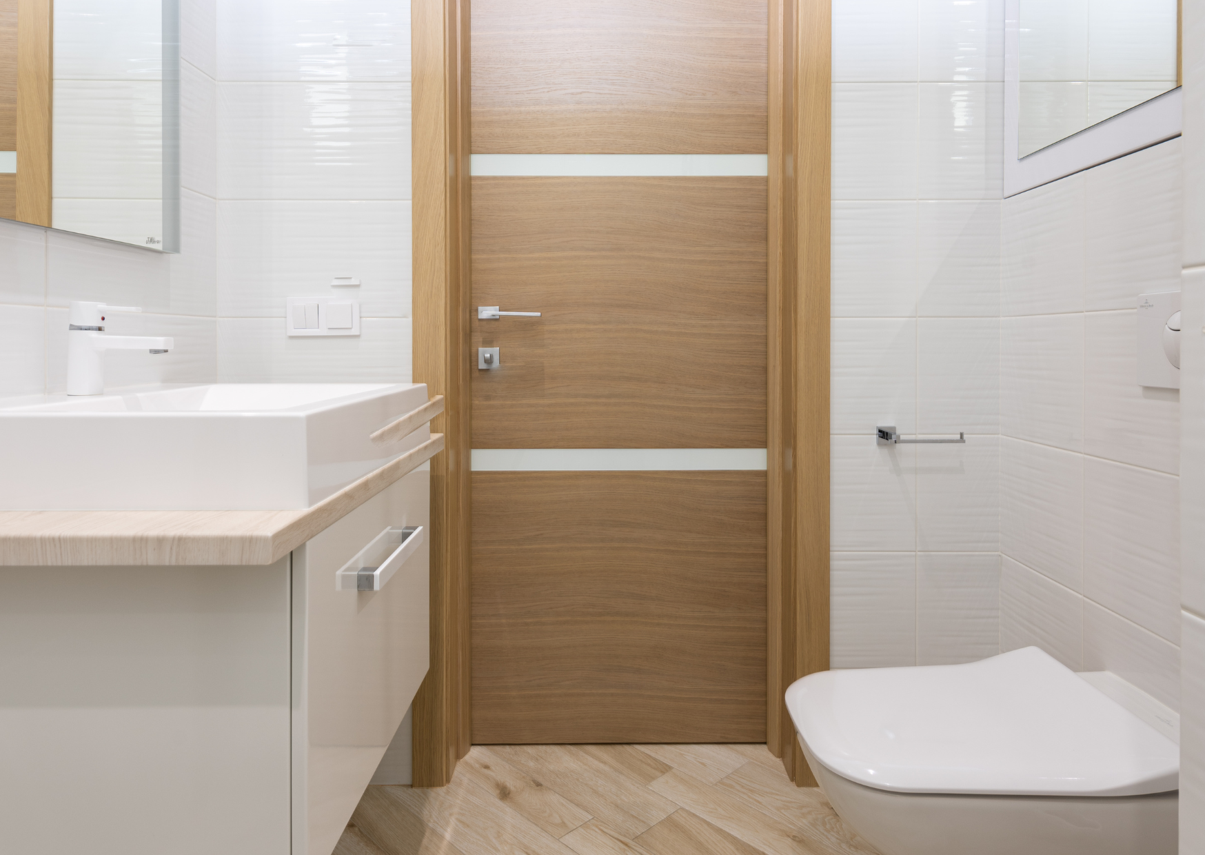 Bathroom Etiquette in Europe: What American Guests Need to Know 3 bathroom guests follow 5