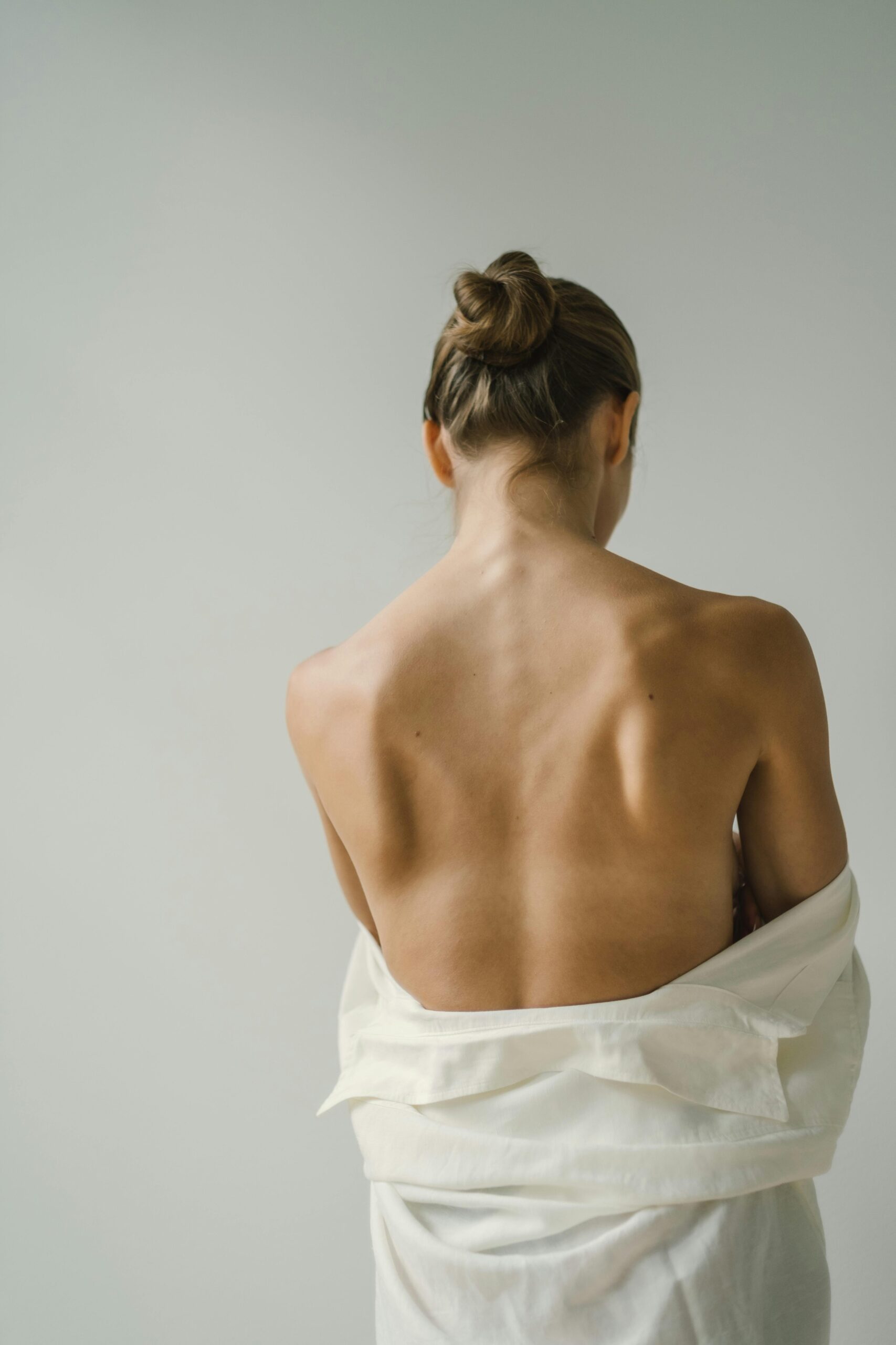 The Italian Hygiene Habit American Women Might Call Too Intimate 4 pexels maxim shevchenko 130661832 13923383 scaled