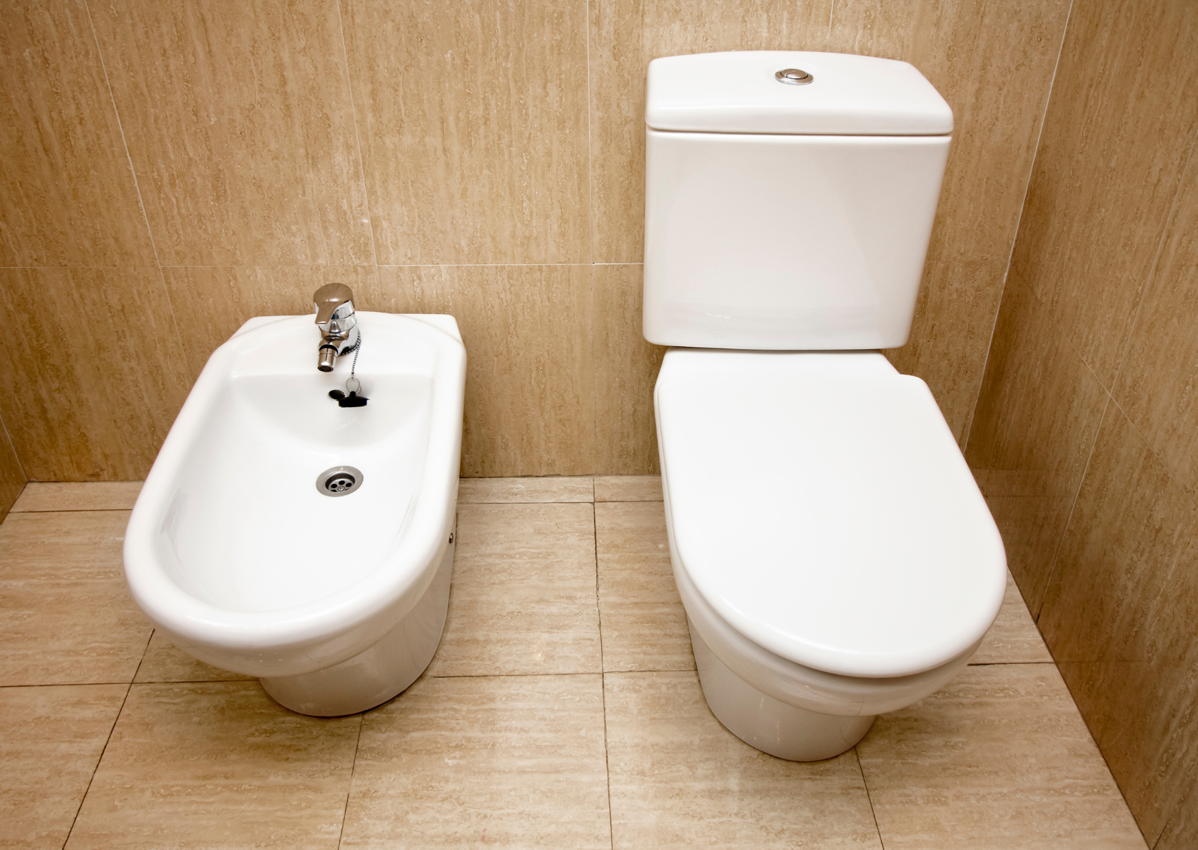 The Shower Habit Americans Mock in Europe Until They See Why People Do It 2 Bidet Temperature Setting French Prefer 2