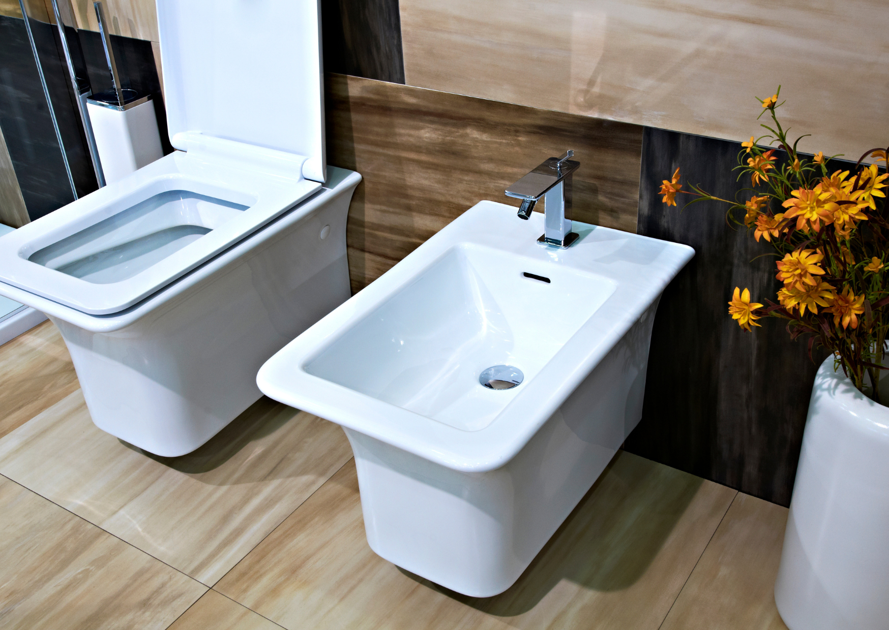 The Shower Habit Americans Mock in Europe Until They See Why People Do It 3 Bidet Temperature Setting French Prefer 7
