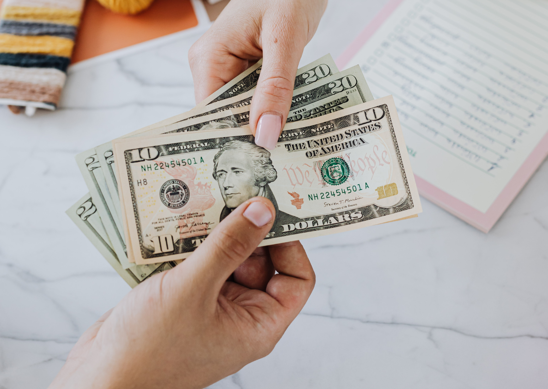 Read This Before You Exchange Money at the Airport 1 Currency Exchange Trick at European Airports 3