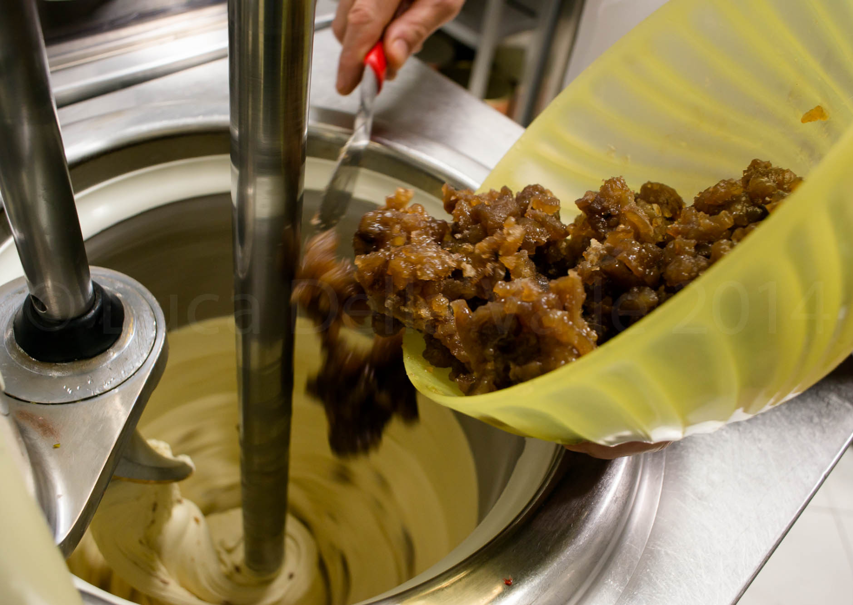 Why European Chocolate Tastes Different From American Chocolate 8 European Chocolate 1