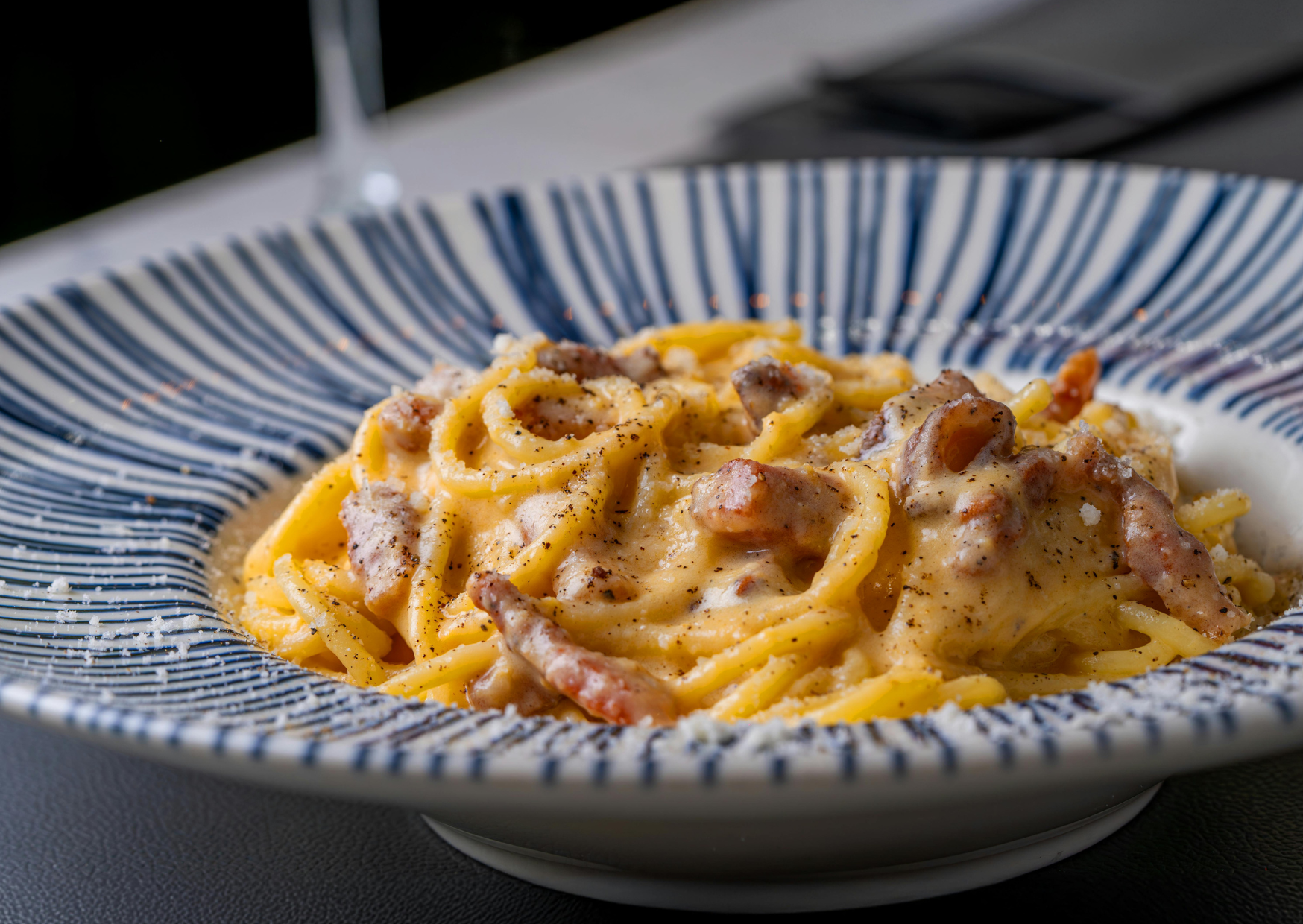 Stop Cooking the Egg: That’s the Secret to This Italian Pasta 2 Italians Eat This Raw Egg Pasta 5
