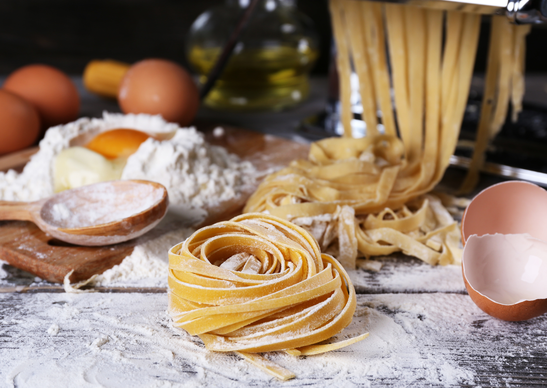 Stop Cooking the Egg: That’s the Secret to This Italian Pasta 4 Italians Eat This Raw Egg Pasta 8