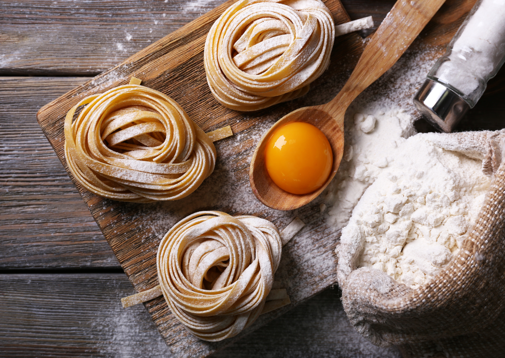 Stop Cooking the Egg: That’s the Secret to This Italian Pasta 1 Italians Eat This Raw Egg Pasta