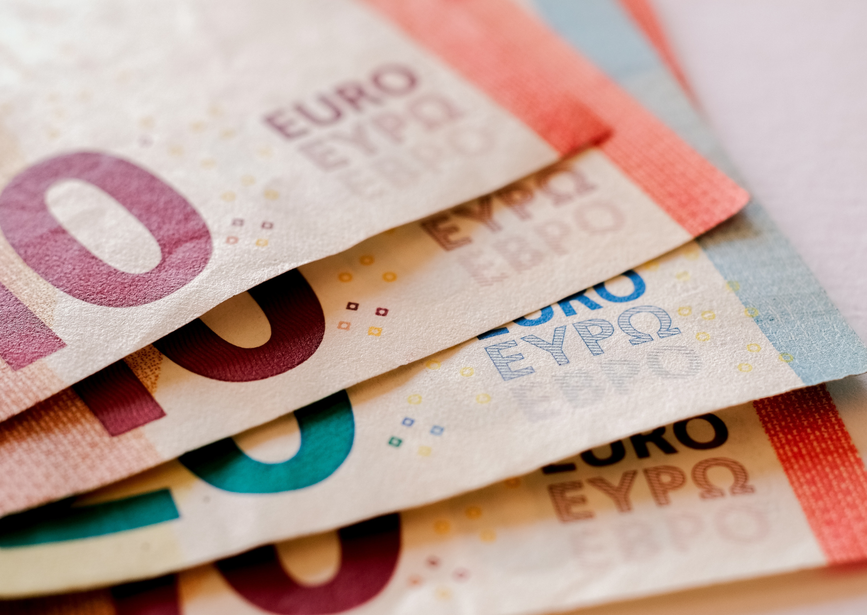 Why Wealthy Americans Are Quietly Shifting Money Into Portuguese Banks: The €100K Portugal Banking Move Nobody Talks About 5 Portuguese Bank Accounts 2