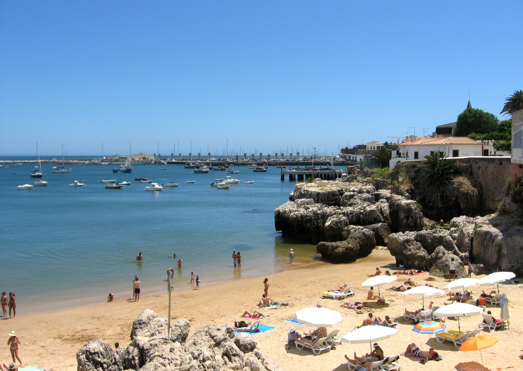 Why Portuguese Beaches Have This Rule That American Tourists Always Break: Bring a Bluetooth Speaker to a Portuguese Beach and Locals Will Know You’re American 2 Portuguese Beaches 3