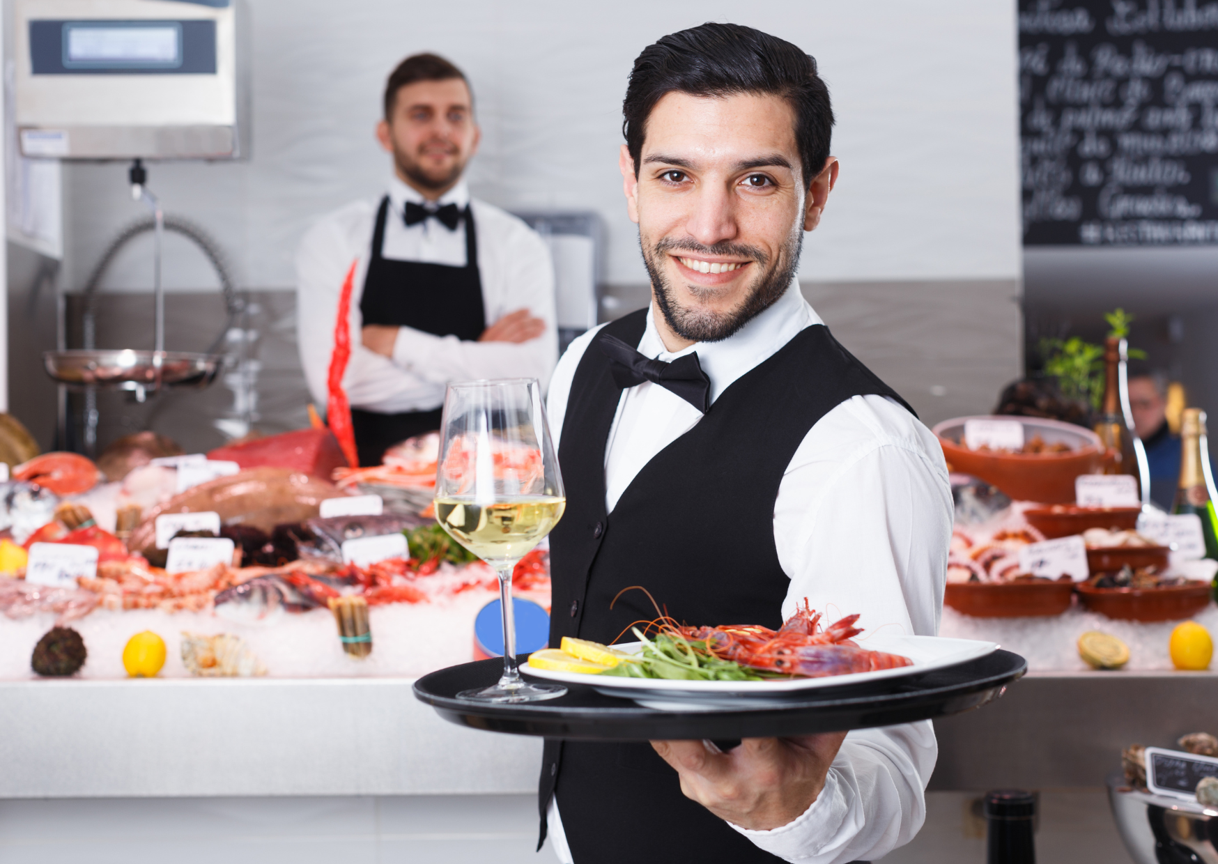 The Barcelona Restaurant Addition Americans Think Is Free Until the Bill Comes 1 Restaurant Bill Addition in Barcelona