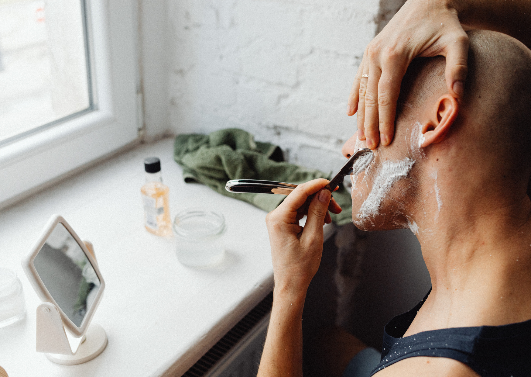The Shaving Routine Mediterranean Men Follow That American Women Keep Judging 5 Shaving Frequency Mediterranean Men 2