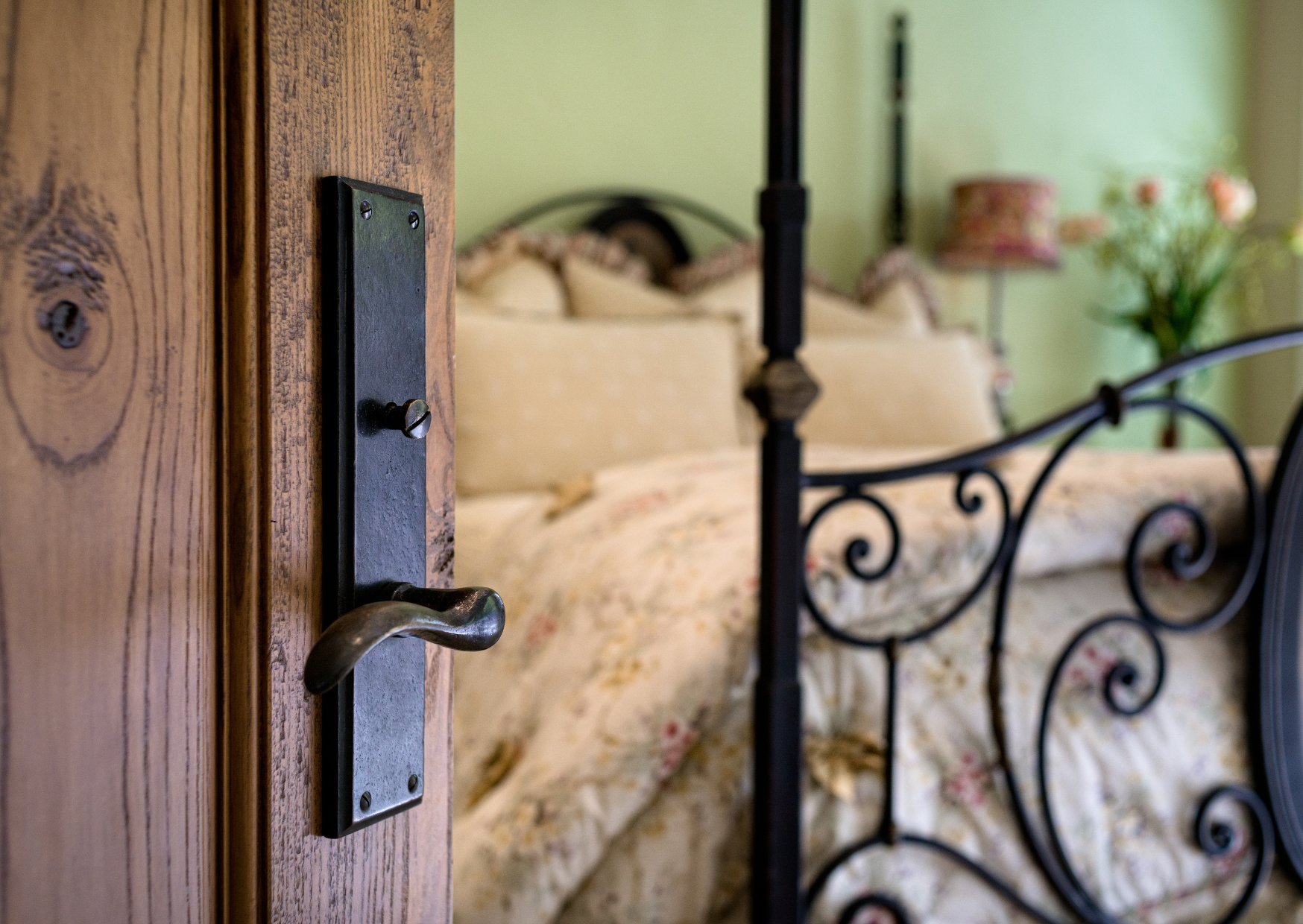 9 Home Hygiene Standards Italians Would Never Compromise On 8 Why Italian Couples Keep Their Door Open During This That Shocks American Guests 6