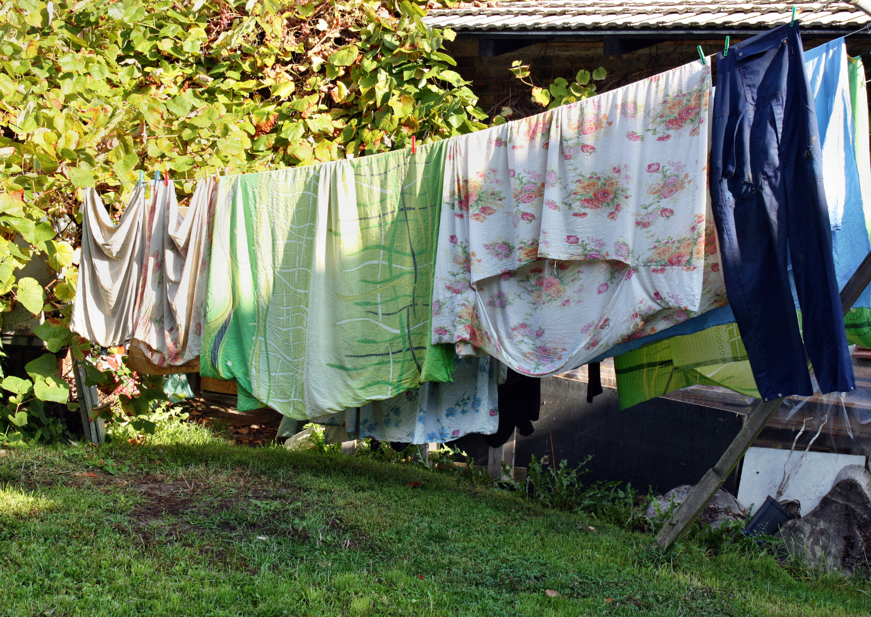 Why Italians Hang Laundry Outside in Winter While Americans Use Dryers 2 Why Italians Hang Laundry Outside in Winter 6