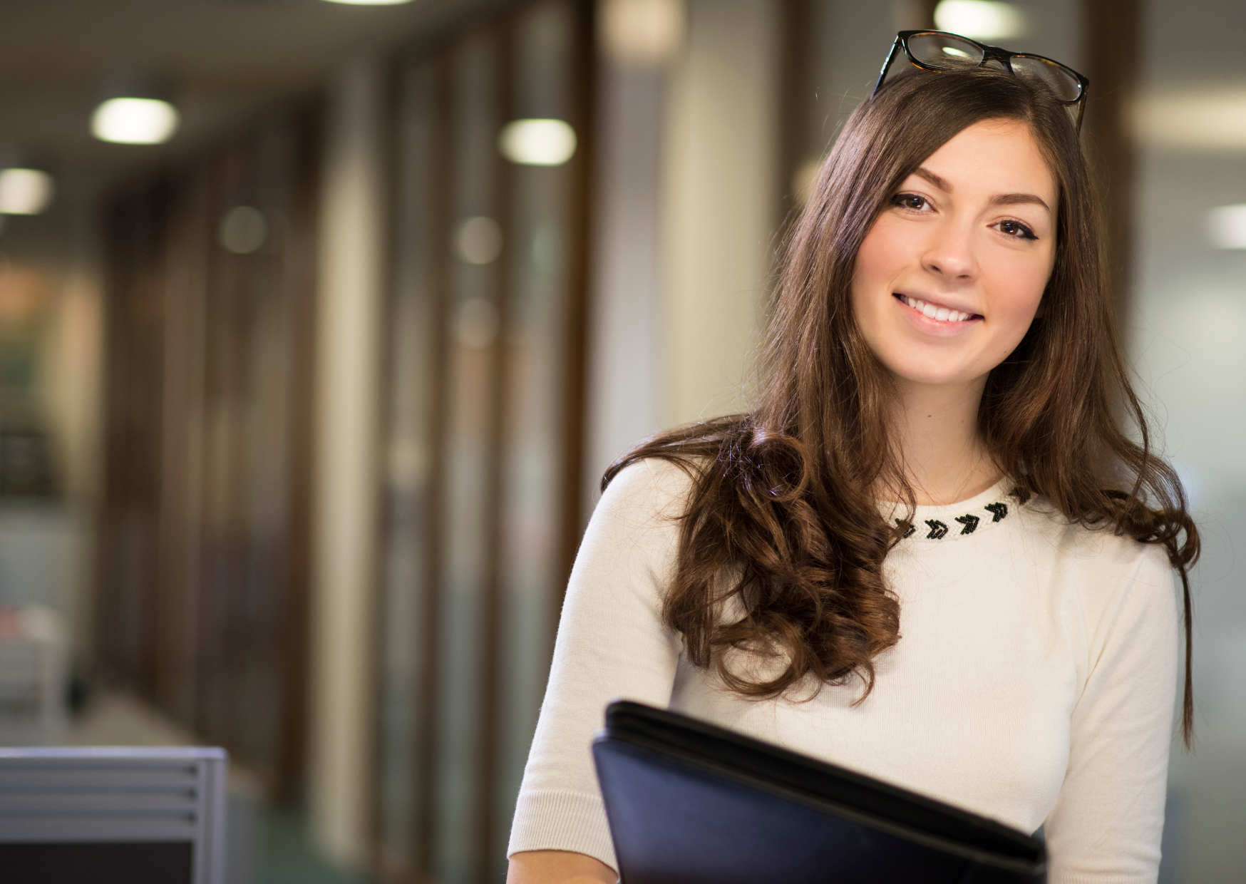 Why Italian Women Announce Their Periods at Work for Extra Breaks 3 Italian 4