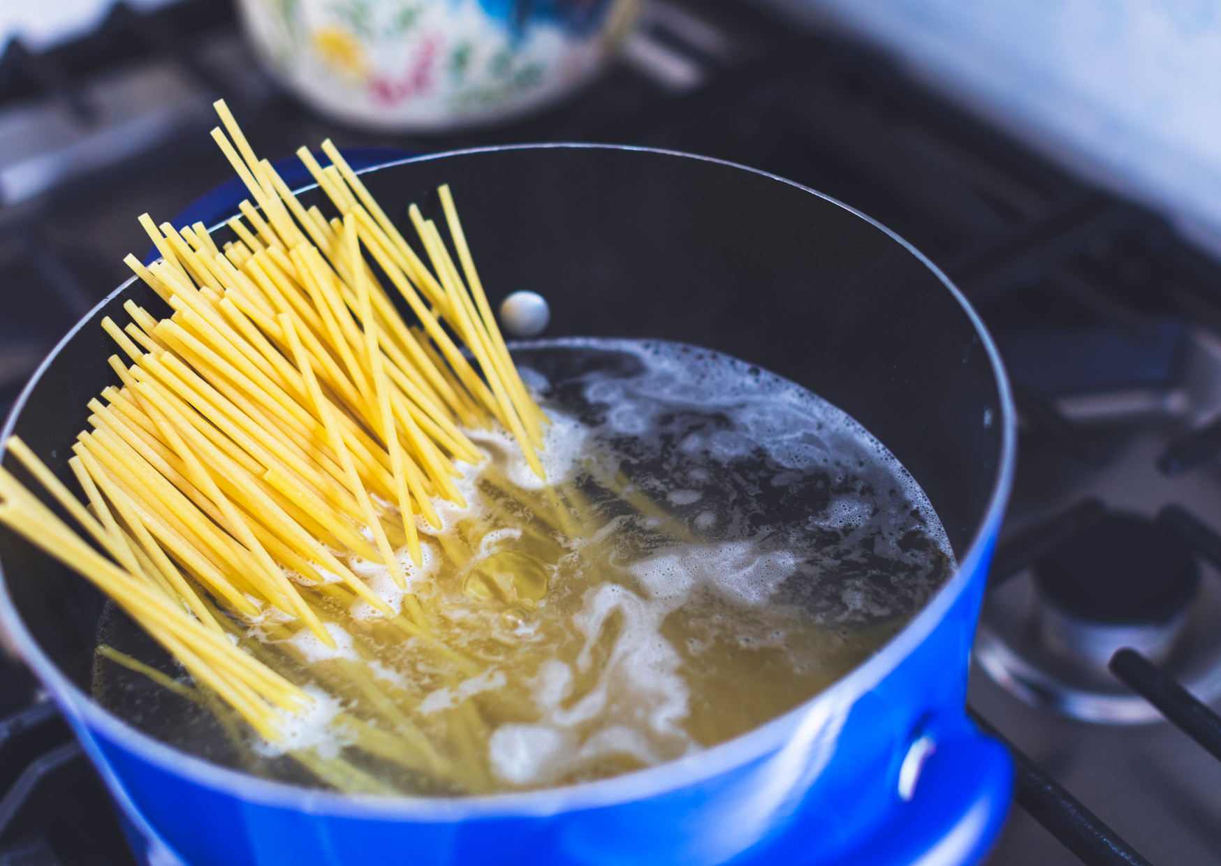 The Pasta Habit That Keeps Italians Slim While Americans Struggle: How Italians Eat Pasta Without Turning It Into a Diet Problem 2 Italian pasta 3