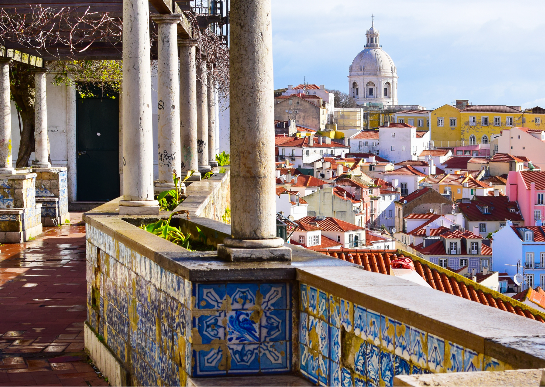 She Moved to Portugal at 59 to “Find Herself,” and Now She’s Back in Ohio Selling Real Estate 4 Monthly Budget in Lisbon 8