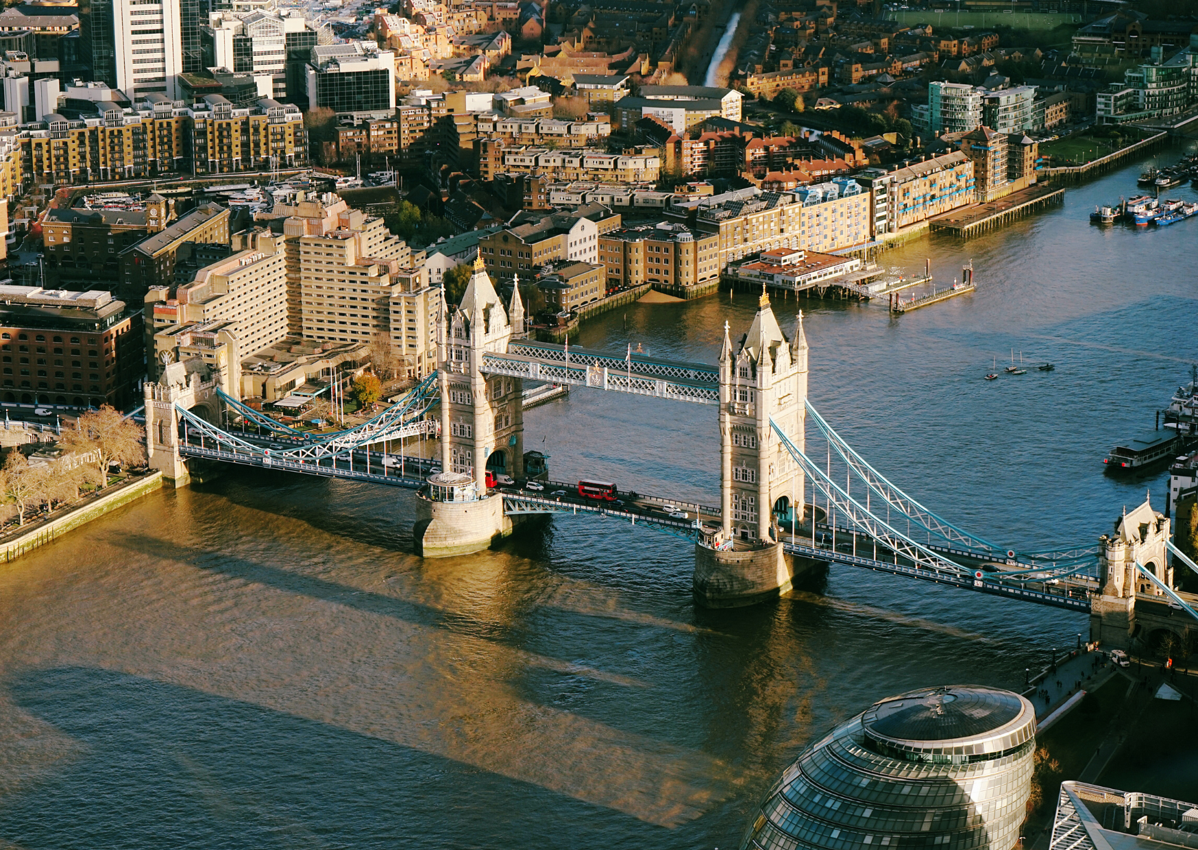 Why October 15–November 15 Is Secret Season for Empty European Cities 5 Empty European Cities