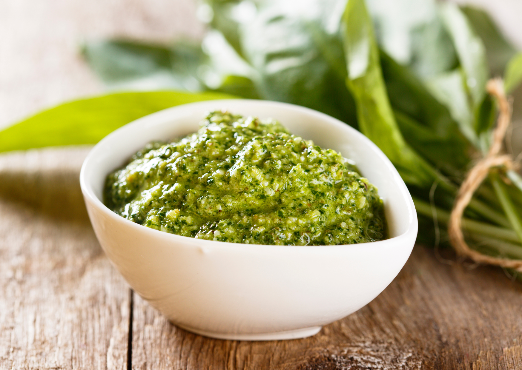 The Expensive Pesto Scam: Why Homemade Genovese Tastes Better for Less 4 Italian pesto