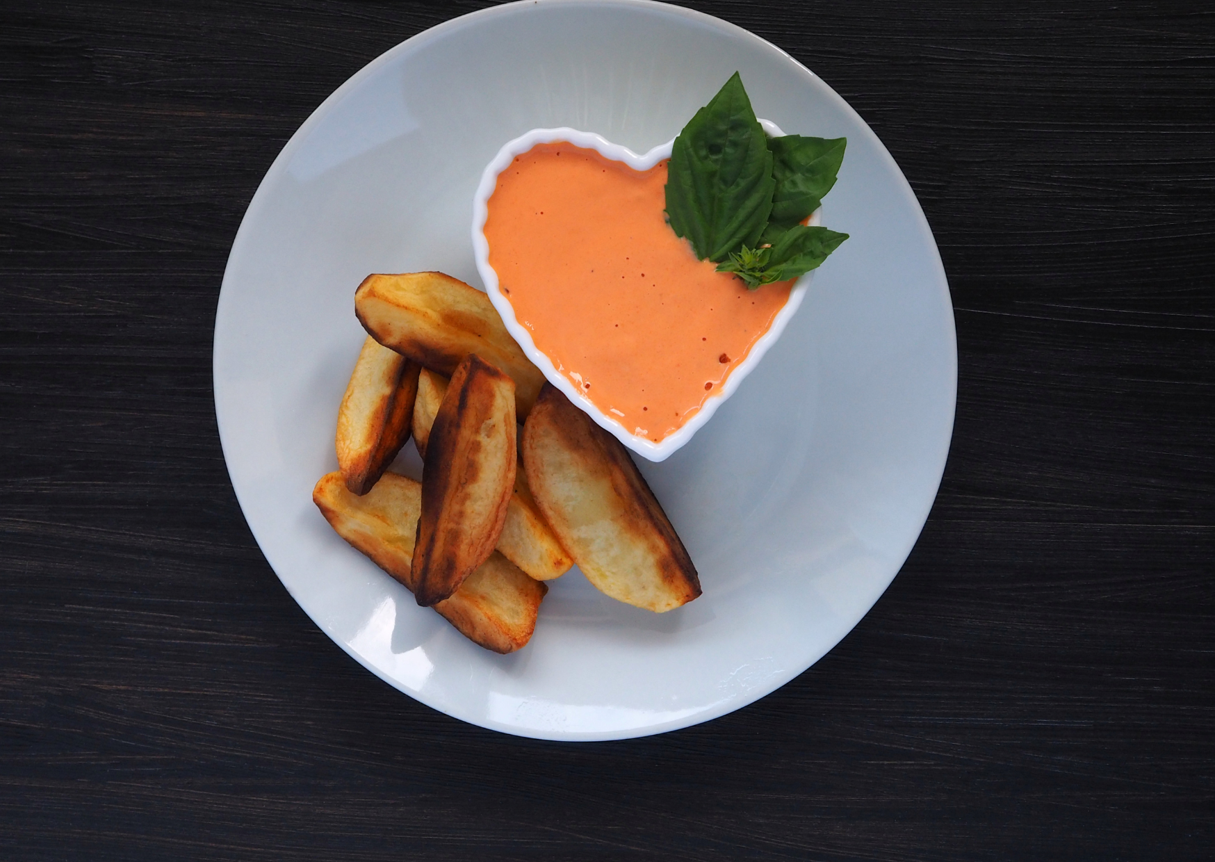 The Patatas Bravas Sauce Spaniards Get Right That Changes the Whole Dish: How to Make Traditional Spanish Patatas Bravas 3 Patatas Bravas Sauce 4