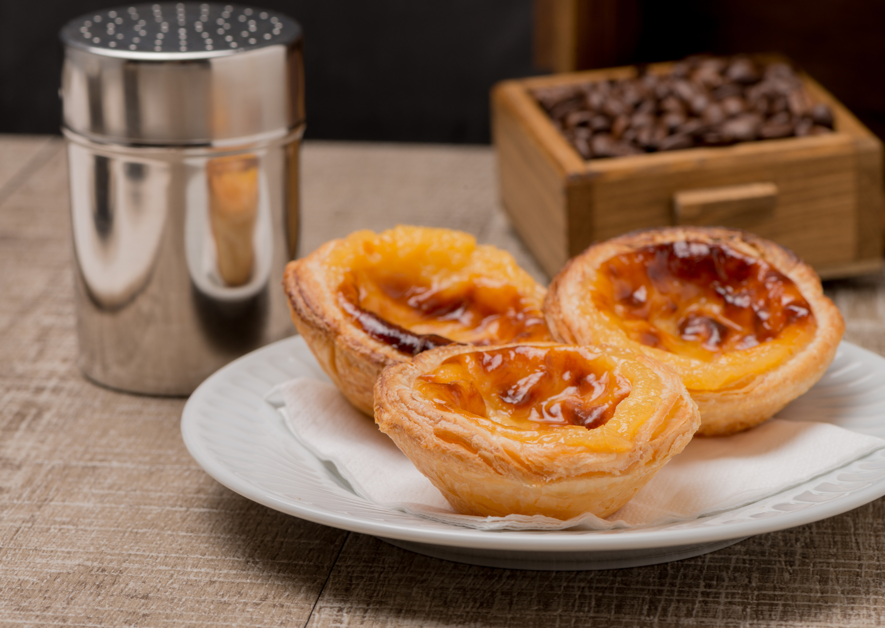 Why Portuguese Pastéis Don’t Cause the Sugar Spiral American Donuts Do 5 Portuguese Pasteis