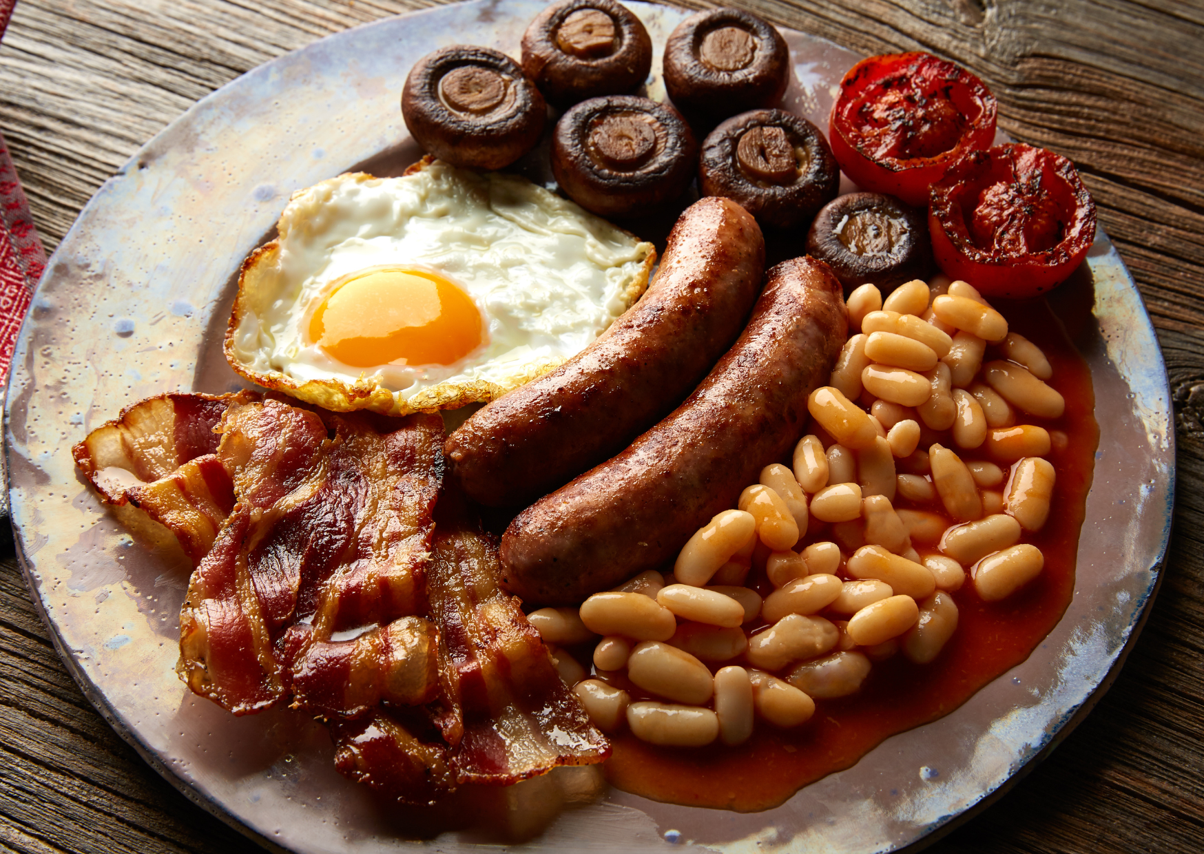 The Full English Breakfast Looks Unhealthy Until You Compare It With an American Breakfast 4 Proper English Breakfast 4