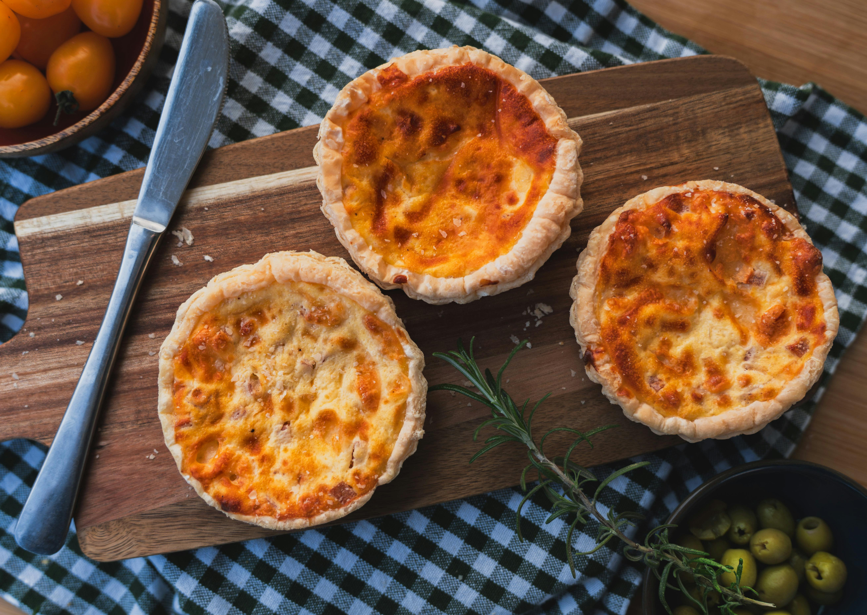 How to Make Authentic Quiche Lorraine Without Cheese 4 Quiche Lorraine 4