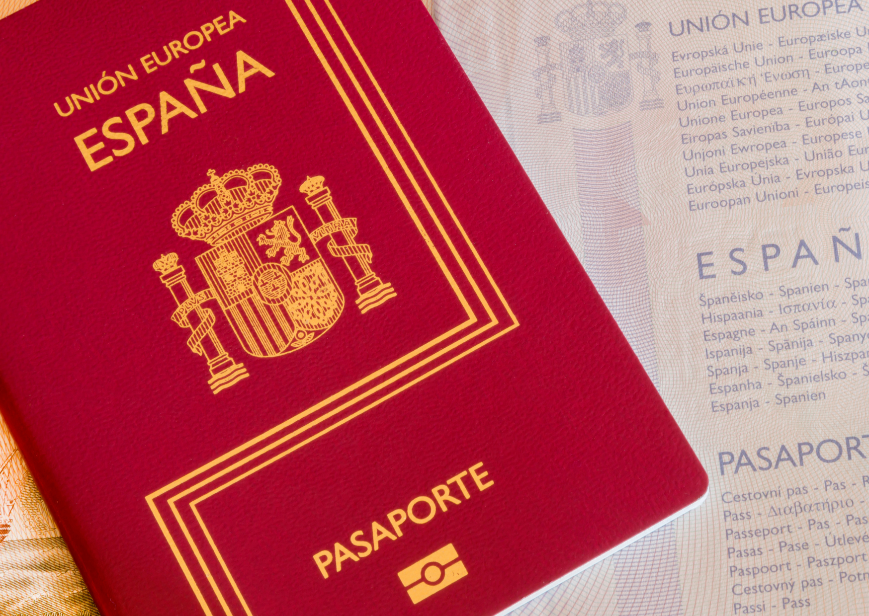 Planning to Move to Spain? The Residency Change in Spain That Could Let You Stay Year-Round 6 Spanish 2