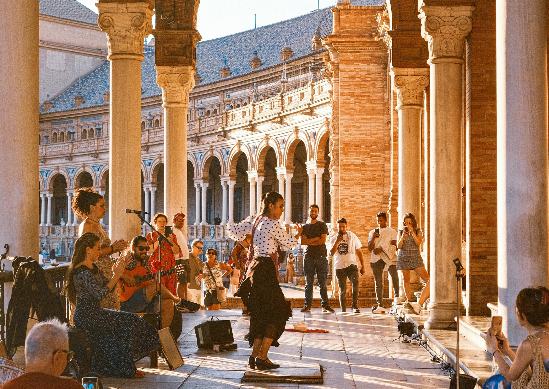 Planning to Move to Spain? The Residency Change in Spain That Could Let You Stay Year-Round 4 Spanish 3